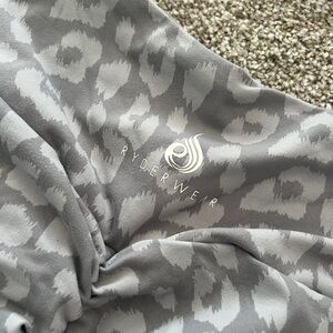 Ryderwear Gray Animal Print Leggings